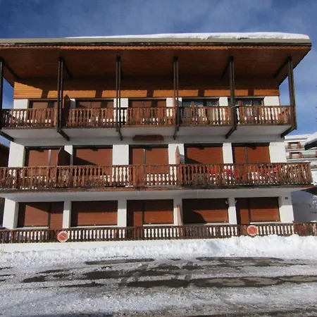 Spacieux 5 Pieces Pour 10 Pers A L'alpe D'huez, Proche Pistes Et Commerces - Fr-1-405-347 Huez